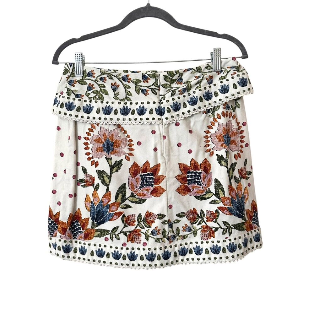 FARM Rio Floral Mini Skirt - White and Multicolor - Picture 4 of 5